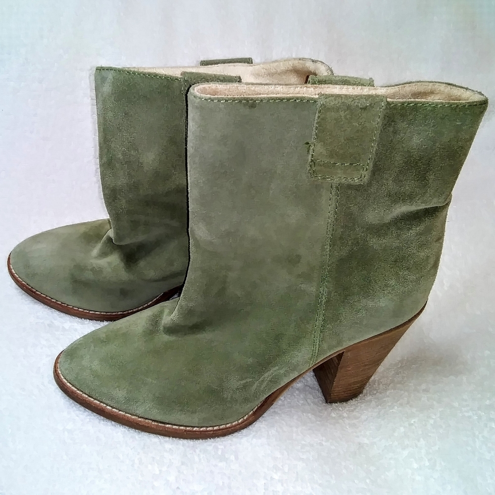 Aquatalia Slouch Ankle Boot - Size 6.5